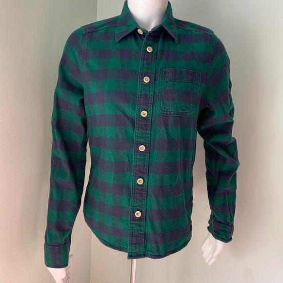 ABERCROMBIE & FITCH youth size X Large Green Flannel Long Sleeved Button Down - Picture 1 of 6